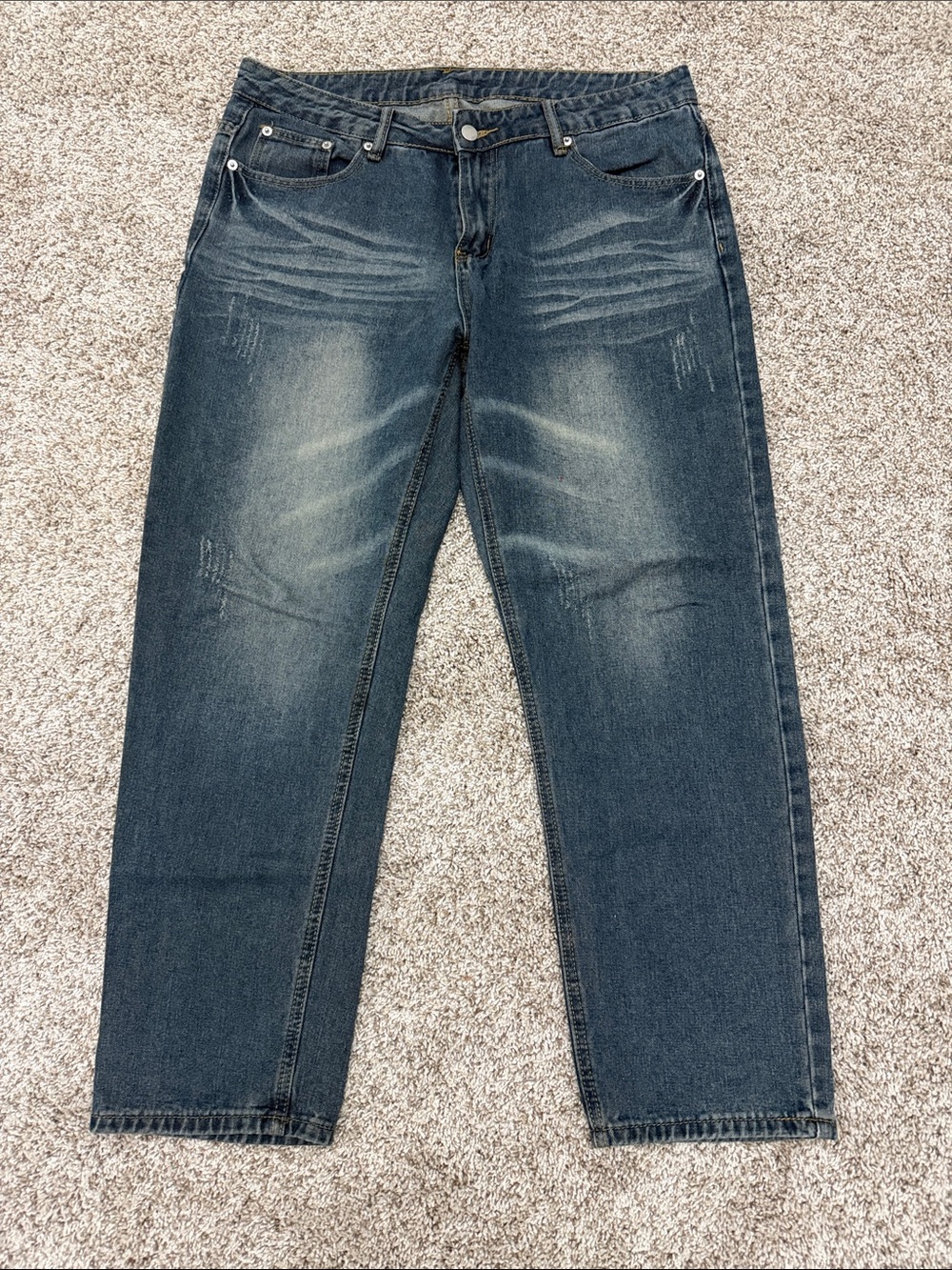 Straight Leg Men's Denim Jeans in Faded Blue